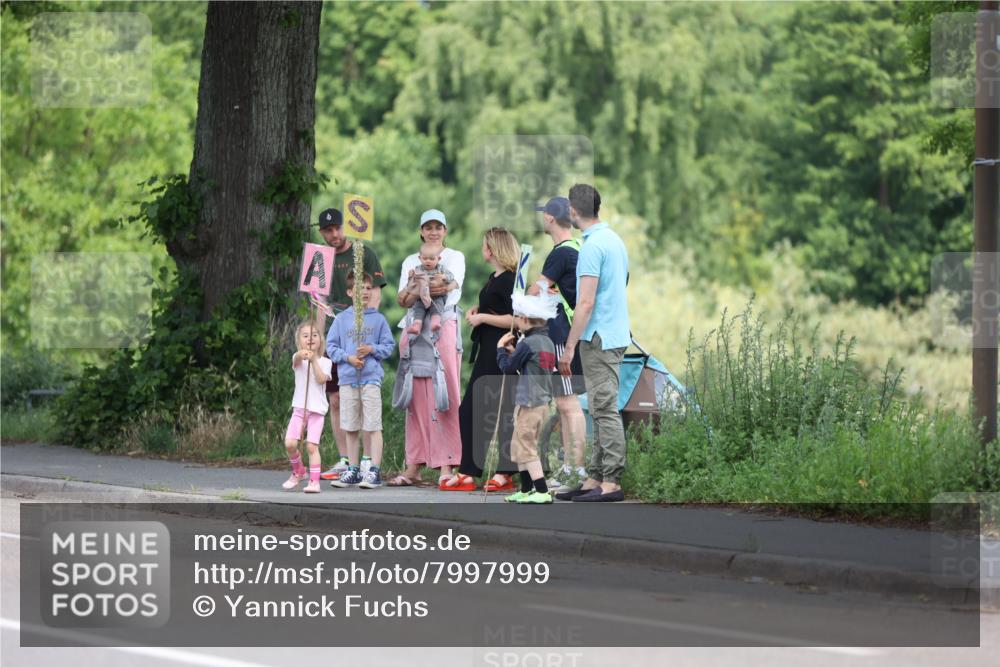 15.06.2025 - 7 Türme Triathlon Yannick Fuchs http://msf.ph/oto/7997999 15.06.2025 12:19:07 Radfahren 232, 237, 655 meine-sportfotos.de