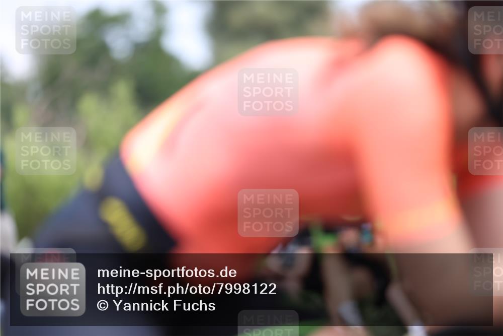 15.06.2025 - 7 Türme Triathlon Yannick Fuchs http://msf.ph/oto/7998122 15.06.2025 13:13:00 Radfahren 212, 214, 520, 948 meine-sportfotos.de