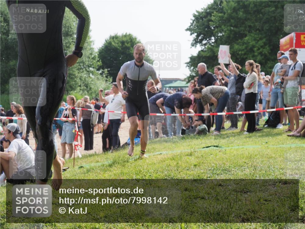 15.06.2025 - 27. Vierlanden-Triathlon KatJ http://msf.ph/oto/7998142 15.06.2025 09:56:04 Schwimmen 268, 280, 283, 285, 308, 310, 312, 322, 357 meine-sportfotos.de