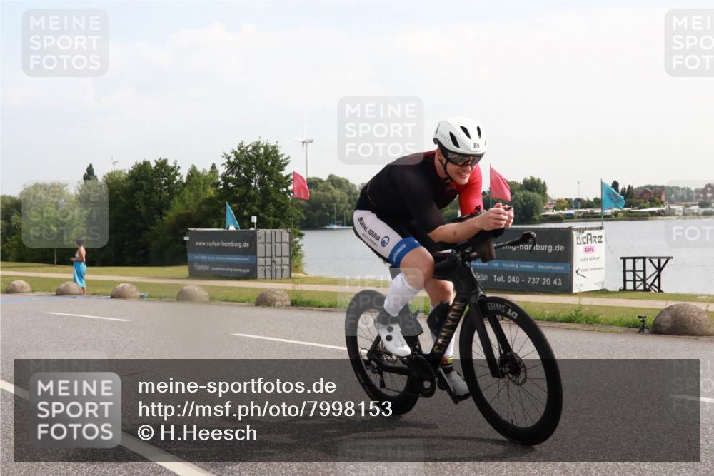 15.06.2025 - 27. Vierlanden-Triathlon H.Heesch http://msf.ph/oto/7998153 15.06.2025 09:46:11 Radfahren 85 meine-sportfotos.de