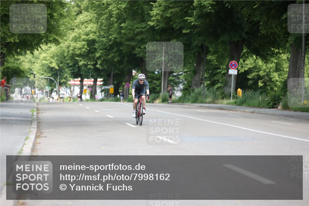 15.06.2025 - 7 Türme Triathlon Yannick Fuchs http://msf.ph/oto/7998162 15.06.2025 12:19:14 Radfahren 232, 241, 325, 655 meine-sportfotos.de