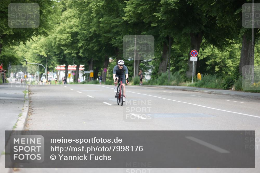 15.06.2025 - 7 Türme Triathlon Yannick Fuchs http://msf.ph/oto/7998176 15.06.2025 12:19:14 Radfahren 232, 241, 325, 655 meine-sportfotos.de