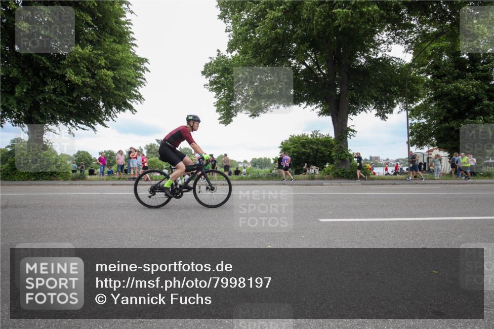 15.06.2025 - 7 Türme Triathlon Yannick Fuchs http://msf.ph/oto/7998197 15.06.2025 13:54:22 Radfahren 533, 1015 meine-sportfotos.de