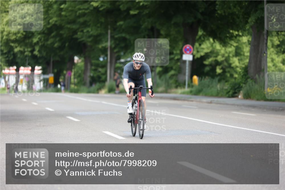 15.06.2025 - 7 Türme Triathlon Yannick Fuchs http://msf.ph/oto/7998209 15.06.2025 12:19:15 Radfahren 232, 241, 325, 655 meine-sportfotos.de