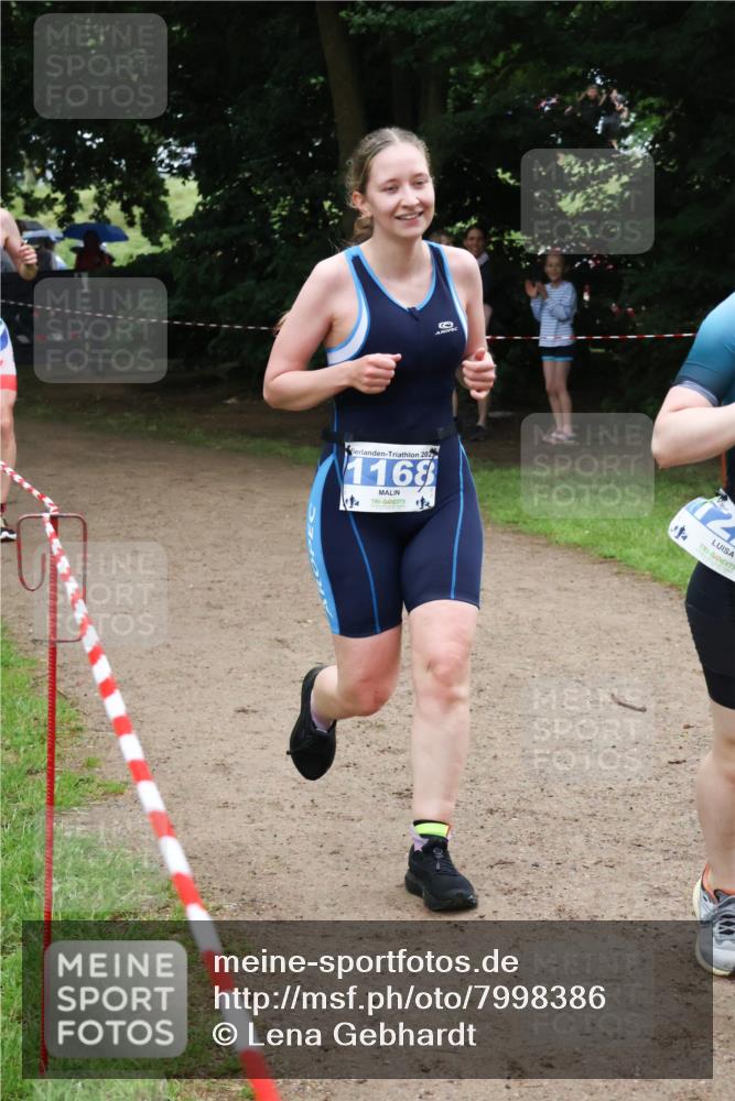 21.06.2025 - 27. Vierlanden-Triathlon Lena Gebhardt http://msf.ph/oto/7998386 15.06.2025 13:56:36 Laufen 1168, 14 meine-sportfotos.de