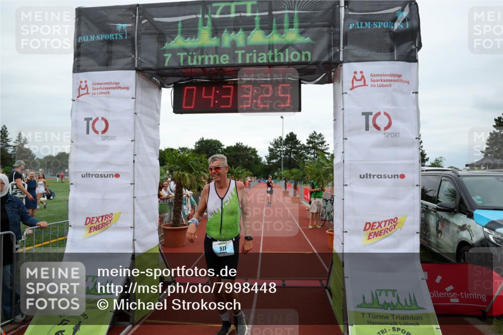 15.06.2025 - 7 Türme Triathlon Michael Strokosch http://msf.ph/oto/7998448 15.06.2025 14:33:25 Ziel 577 meine-sportfotos.de
