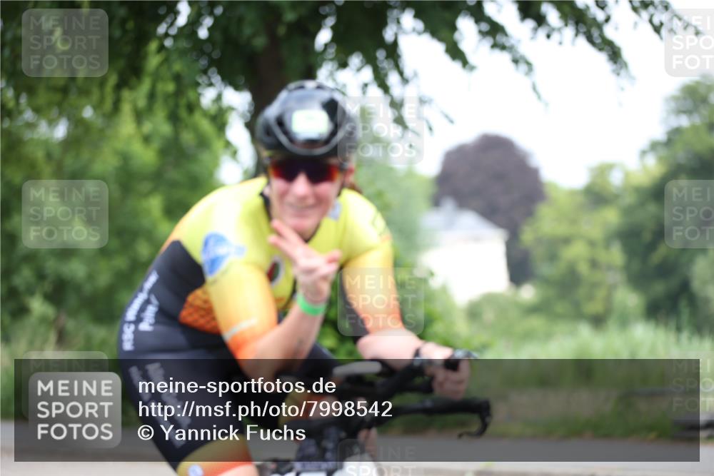 15.06.2025 - 7 Türme Triathlon Yannick Fuchs http://msf.ph/oto/7998542 15.06.2025 12:19:43 Radfahren 265 meine-sportfotos.de