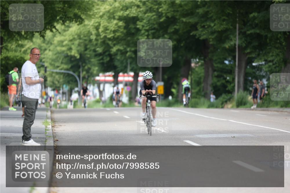 15.06.2025 - 7 Türme Triathlon Yannick Fuchs http://msf.ph/oto/7998585 15.06.2025 13:13:18 Radfahren 304, 307, 352, 381, 496, 517, 547, 711, 841, 854, 1041 meine-sportfotos.de