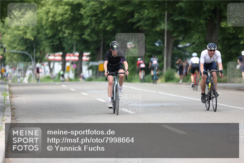 15.06.2025 - 7 Türme Triathlon Yannick Fuchs http://msf.ph/oto/7998664 15.06.2025 13:13:26 Radfahren 307, 352, 662, 668, 726, 771, 854 meine-sportfotos.de
