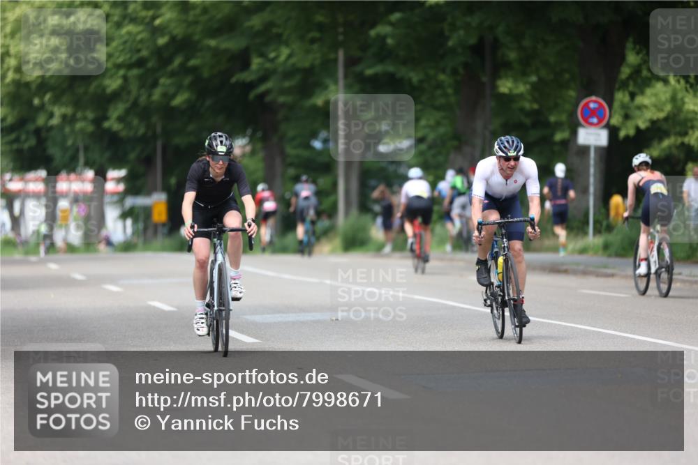 15.06.2025 - 7 Türme Triathlon Yannick Fuchs http://msf.ph/oto/7998671 15.06.2025 13:13:26 Radfahren 307, 352, 662, 668, 726, 771, 854 meine-sportfotos.de