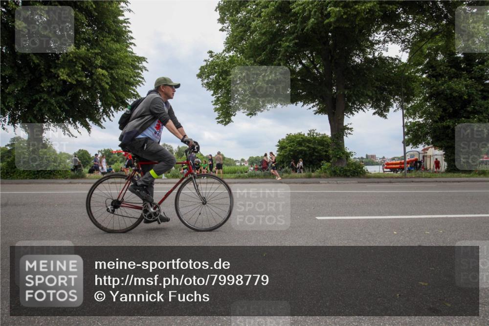 15.06.2025 - 7 Türme Triathlon Yannick Fuchs http://msf.ph/oto/7998779 15.06.2025 14:03:55 Radfahren  meine-sportfotos.de