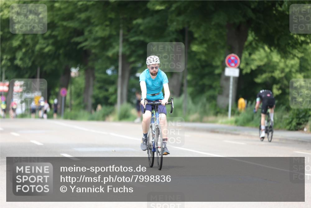 15.06.2025 - 7 Türme Triathlon Yannick Fuchs http://msf.ph/oto/7998836 15.06.2025 13:13:48 Radfahren 195, 216, 563, 787, 1027, 1135 meine-sportfotos.de
