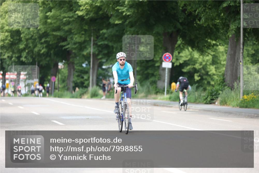 15.06.2025 - 7 Türme Triathlon Yannick Fuchs http://msf.ph/oto/7998855 15.06.2025 13:13:48 Radfahren 195, 216, 563, 787, 1027, 1135 meine-sportfotos.de