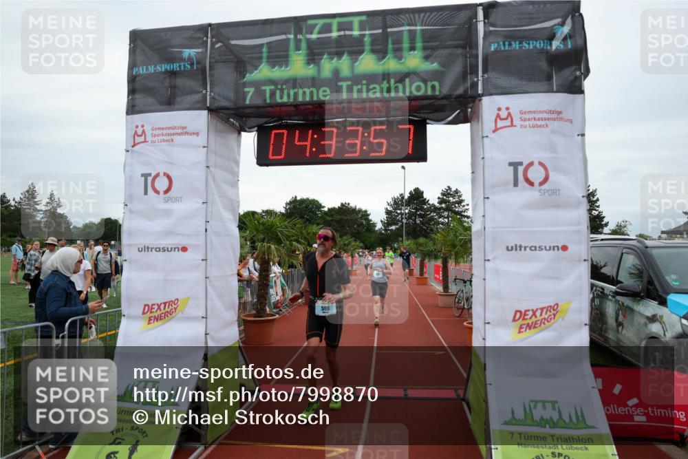 15.06.2025 - 7 Türme Triathlon Michael Strokosch http://msf.ph/oto/7998870 15.06.2025 14:33:56 Ziel 379, 598, 668, 728 meine-sportfotos.de