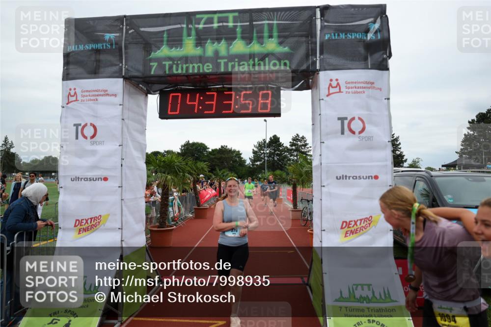 15.06.2025 - 7 Türme Triathlon Michael Strokosch http://msf.ph/oto/7998935 15.06.2025 14:33:58 Ziel 379, 598, 668, 728 meine-sportfotos.de