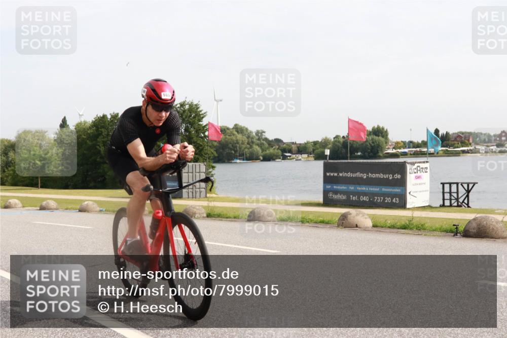 15.06.2025 - 27. Vierlanden-Triathlon H.Heesch http://msf.ph/oto/7999015 15.06.2025 10:09:25 Radfahren 23, 68, 169 meine-sportfotos.de