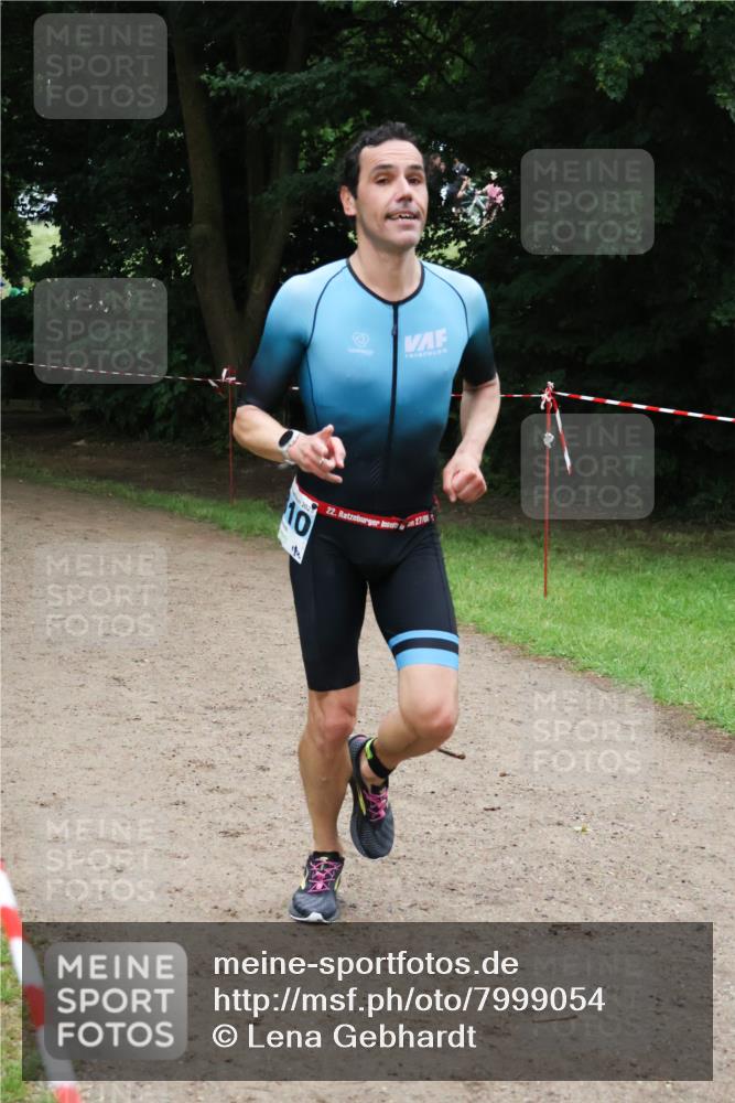 21.06.2025 - 27. Vierlanden-Triathlon Lena Gebhardt http://msf.ph/oto/7999054 15.06.2025 13:59:23 Laufen 20, 10, 22, 27, 0 meine-sportfotos.de