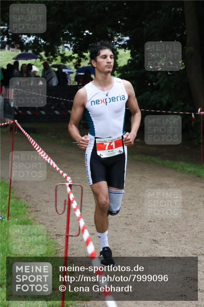21.06.2025 - 27. Vierlanden-Triathlon Lena Gebhardt http://msf.ph/oto/7999096 15.06.2025 13:59:31 Laufen 2025, 71, 194 meine-sportfotos.de