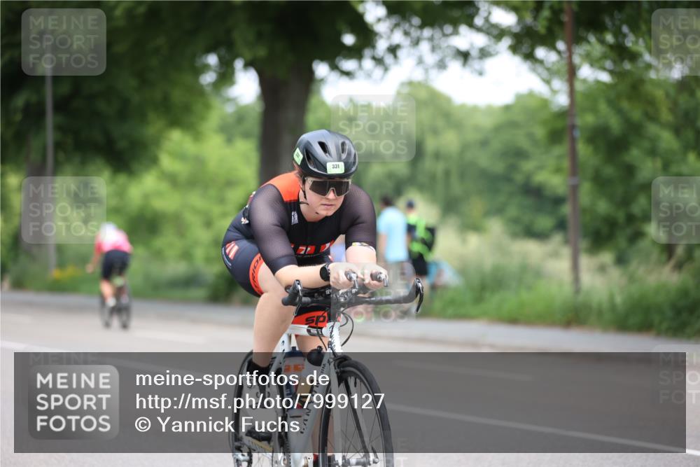 15.06.2025 - 7 Türme Triathlon Yannick Fuchs http://msf.ph/oto/7999127 15.06.2025 12:21:26 Radfahren 331 meine-sportfotos.de