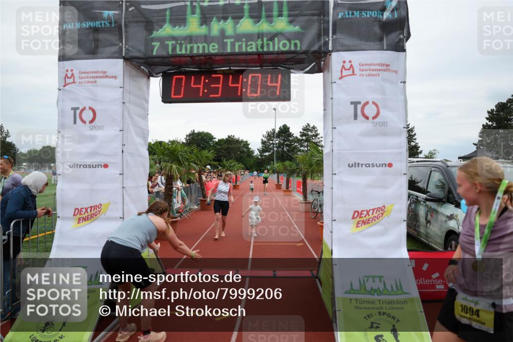 15.06.2025 - 7 Türme Triathlon Michael Strokosch http://msf.ph/oto/7999206 15.06.2025 14:34:03 Ziel 379, 598, 668 meine-sportfotos.de