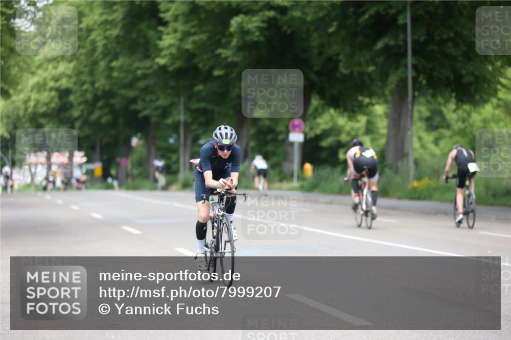 15.06.2025 - 7 Türme Triathlon Yannick Fuchs http://msf.ph/oto/7999207 15.06.2025 12:21:54 Radfahren 257, 371, 628 meine-sportfotos.de