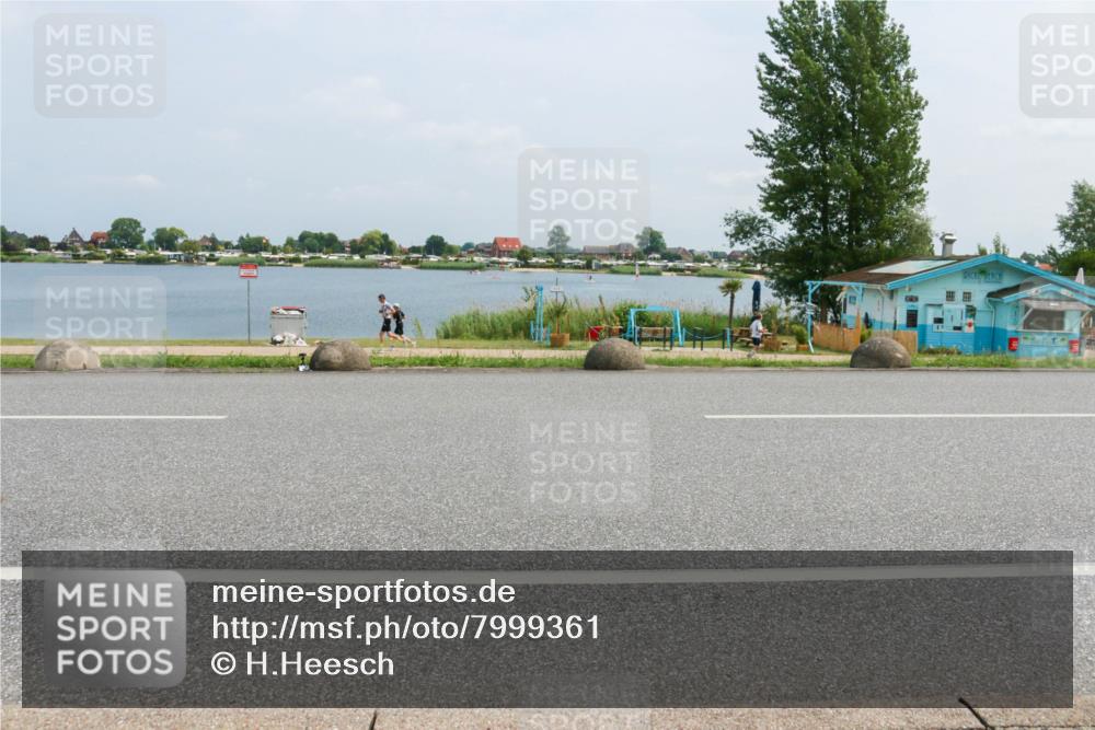 21.06.2025 - 27. Vierlanden-Triathlon H.Heesch http://msf.ph/oto/7999361 15.06.2025 12:31:47 Radfahren 861, 1000, 1001, 1002, 1003 meine-sportfotos.de