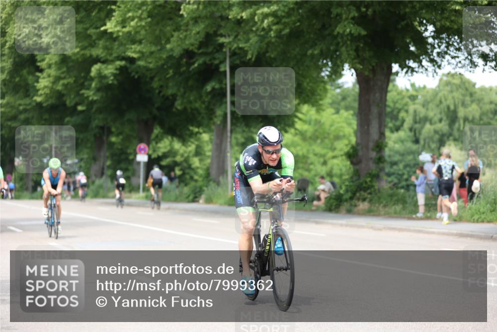 15.06.2025 - 7 Türme Triathlon Yannick Fuchs http://msf.ph/oto/7999362 15.06.2025 13:14:08 Radfahren 213, 258, 263, 418, 439, 459, 501, 722, 761, 809, 1026 meine-sportfotos.de