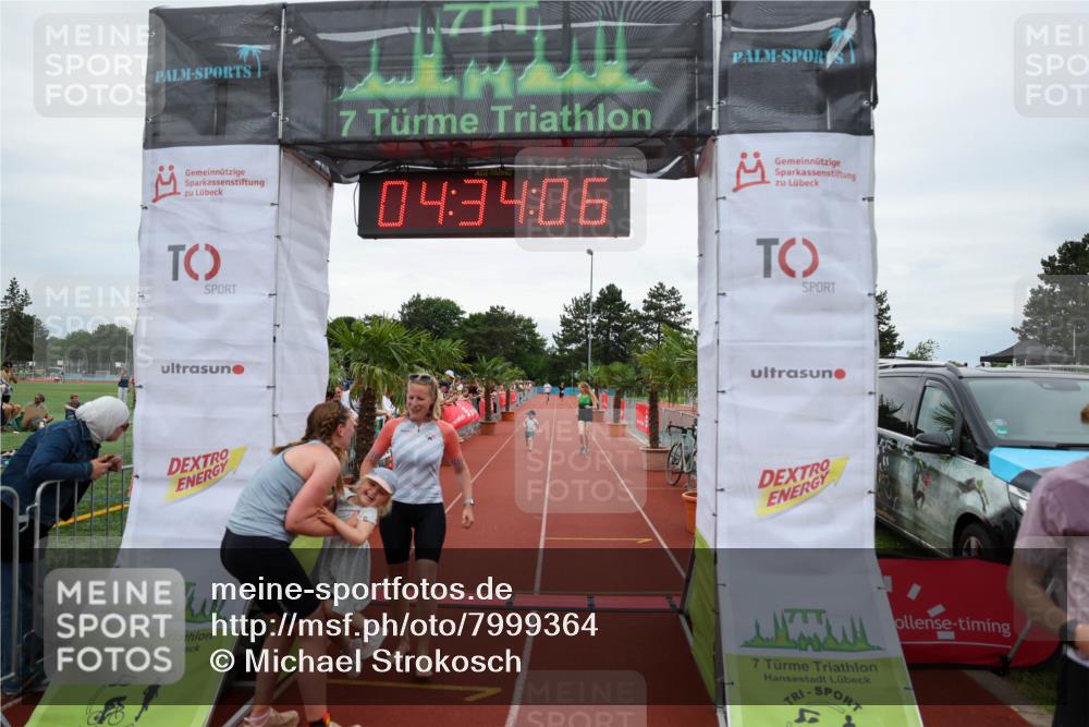 15.06.2025 - 7 Türme Triathlon Michael Strokosch http://msf.ph/oto/7999364 15.06.2025 14:34:06 Ziel 668 meine-sportfotos.de