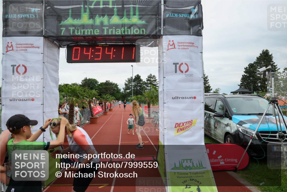 15.06.2025 - 7 Türme Triathlon Michael Strokosch http://msf.ph/oto/7999559 15.06.2025 14:34:11 Ziel  meine-sportfotos.de