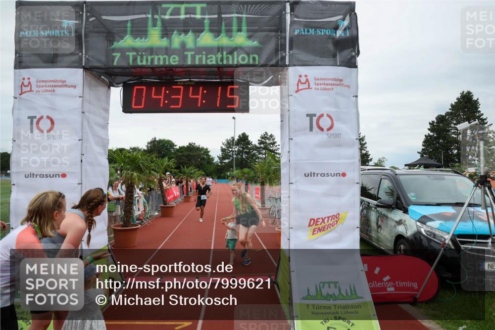 15.06.2025 - 7 Türme Triathlon Michael Strokosch http://msf.ph/oto/7999621 15.06.2025 14:34:14 Ziel 516 meine-sportfotos.de