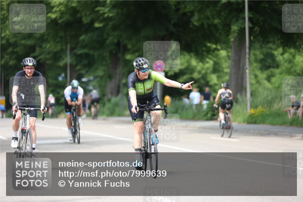15.06.2025 - 7 Türme Triathlon Yannick Fuchs http://msf.ph/oto/7999639 15.06.2025 13:14:11 Radfahren 213, 258, 418, 487, 501, 722, 809 meine-sportfotos.de