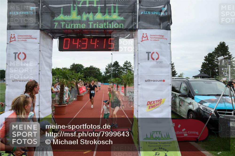 15.06.2025 - 7 Türme Triathlon Michael Strokosch http://msf.ph/oto/7999643 15.06.2025 14:34:15 Ziel 516 meine-sportfotos.de