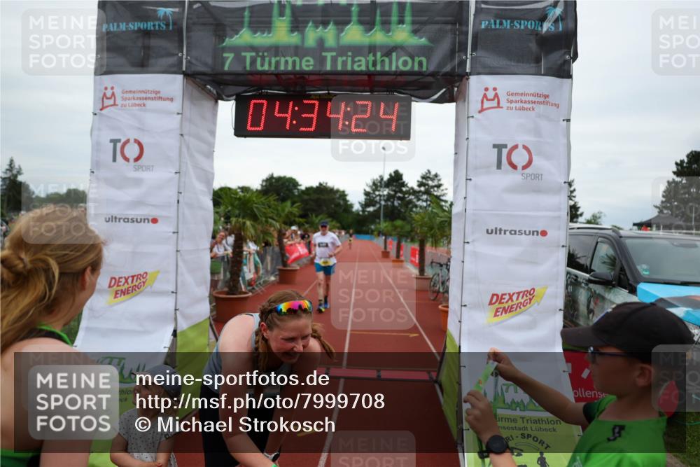15.06.2025 - 7 Türme Triathlon Michael Strokosch http://msf.ph/oto/7999708 15.06.2025 14:34:24 Ziel 516, 1008 meine-sportfotos.de