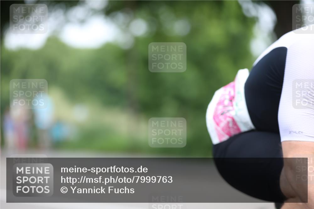 15.06.2025 - 7 Türme Triathlon Yannick Fuchs http://msf.ph/oto/7999763 15.06.2025 12:23:06 Radfahren 274, 331 meine-sportfotos.de