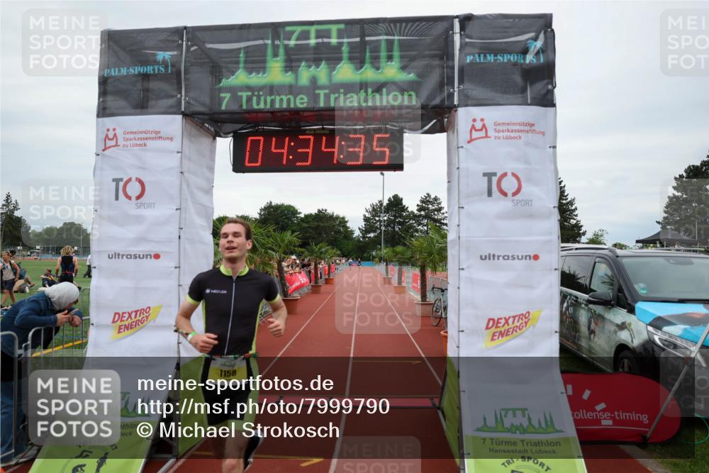 15.06.2025 - 7 Türme Triathlon Michael Strokosch http://msf.ph/oto/7999790 15.06.2025 14:34:34 Ziel 1158 meine-sportfotos.de