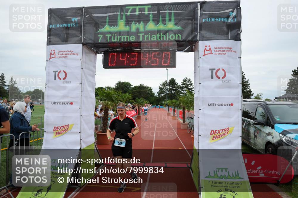 15.06.2025 - 7 Türme Triathlon Michael Strokosch http://msf.ph/oto/7999834 15.06.2025 14:34:50 Ziel 421 meine-sportfotos.de