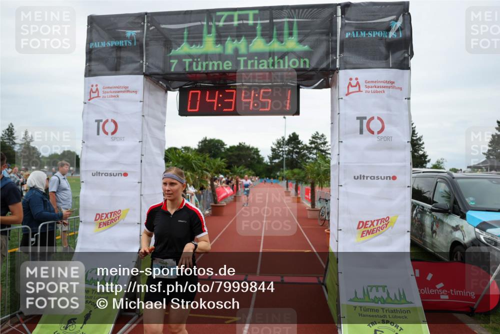 15.06.2025 - 7 Türme Triathlon Michael Strokosch http://msf.ph/oto/7999844 15.06.2025 14:34:51 Ziel 374, 421 meine-sportfotos.de