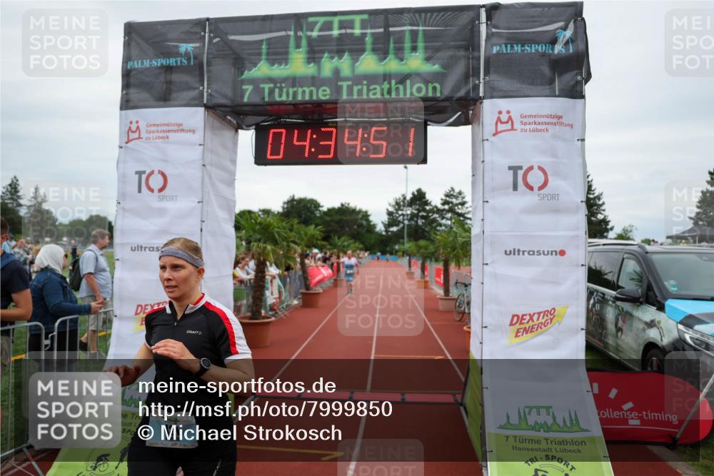 15.06.2025 - 7 Türme Triathlon Michael Strokosch http://msf.ph/oto/7999850 15.06.2025 14:34:51 Ziel 374, 421 meine-sportfotos.de