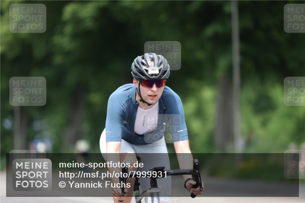 15.06.2025 - 7 Türme Triathlon Yannick Fuchs http://msf.ph/oto/7999931 15.06.2025 13:14:18 Radfahren 420, 487, 581, 660, 735, 921, 929, 1110 meine-sportfotos.de