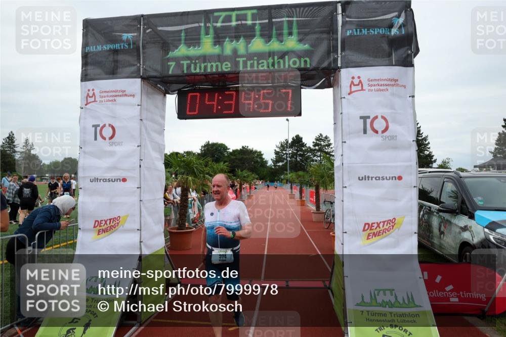 15.06.2025 - 7 Türme Triathlon Michael Strokosch http://msf.ph/oto/7999978 15.06.2025 14:34:57 Ziel 374, 421 meine-sportfotos.de