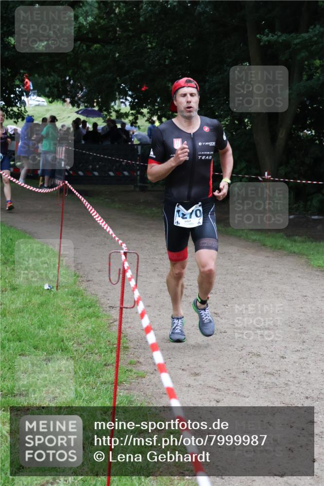 21.06.2025 - 27. Vierlanden-Triathlon Lena Gebhardt http://msf.ph/oto/7999987 15.06.2025 14:01:49 Laufen 2025, 1210 meine-sportfotos.de