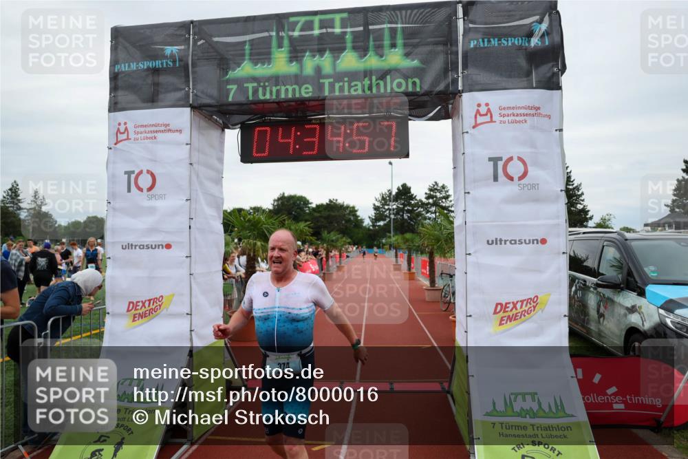 15.06.2025 - 7 Türme Triathlon Michael Strokosch http://msf.ph/oto/8000016 15.06.2025 14:34:57 Ziel 374, 421 meine-sportfotos.de