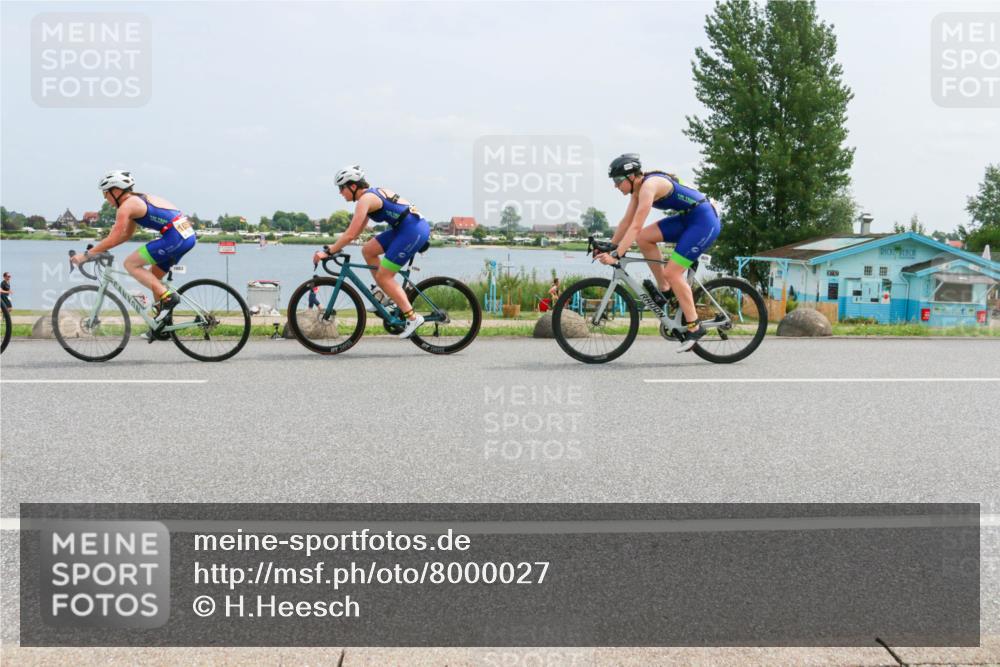 21.06.2025 - 27. Vierlanden-Triathlon H.Heesch http://msf.ph/oto/8000027 15.06.2025 12:32:53 Radfahren 1053, 1054, 1055, 1056 meine-sportfotos.de