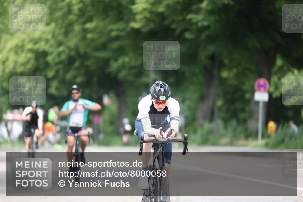 15.06.2025 - 7 Türme Triathlon Yannick Fuchs http://msf.ph/oto/8000058 15.06.2025 13:14:27 Radfahren 201, 220, 420, 581, 660, 735, 918, 929, 1110 meine-sportfotos.de