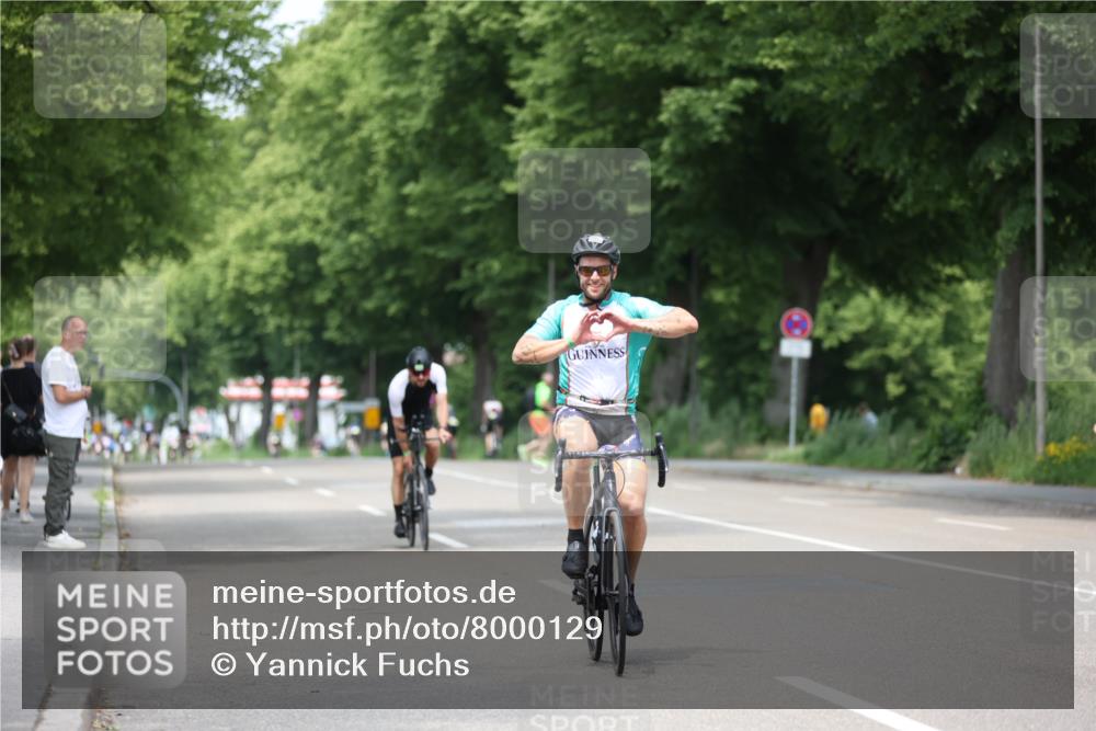 15.06.2025 - 7 Türme Triathlon Yannick Fuchs http://msf.ph/oto/8000129 15.06.2025 13:14:29 Radfahren 201, 220, 897, 918, 1159 meine-sportfotos.de