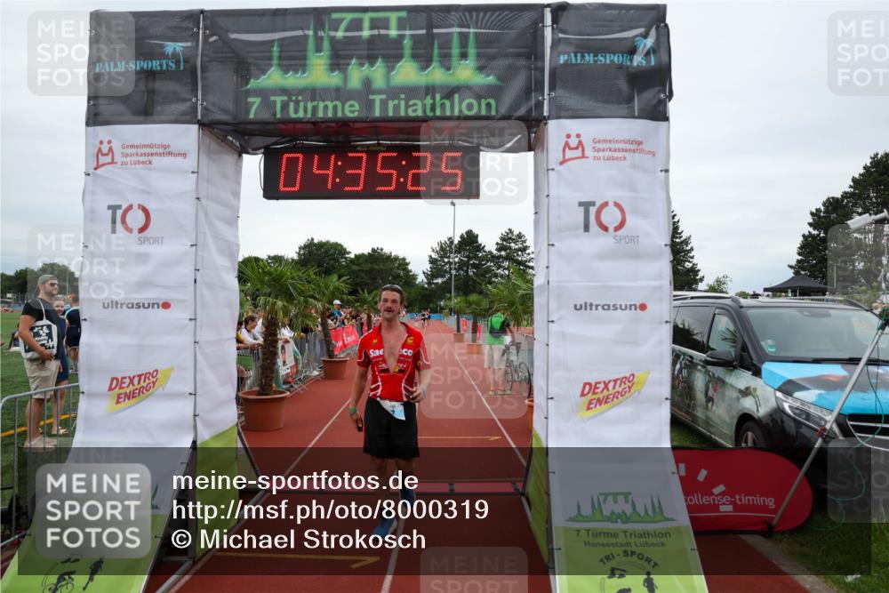 15.06.2025 - 7 Türme Triathlon Michael Strokosch http://msf.ph/oto/8000319 15.06.2025 14:35:25 Ziel 582 meine-sportfotos.de