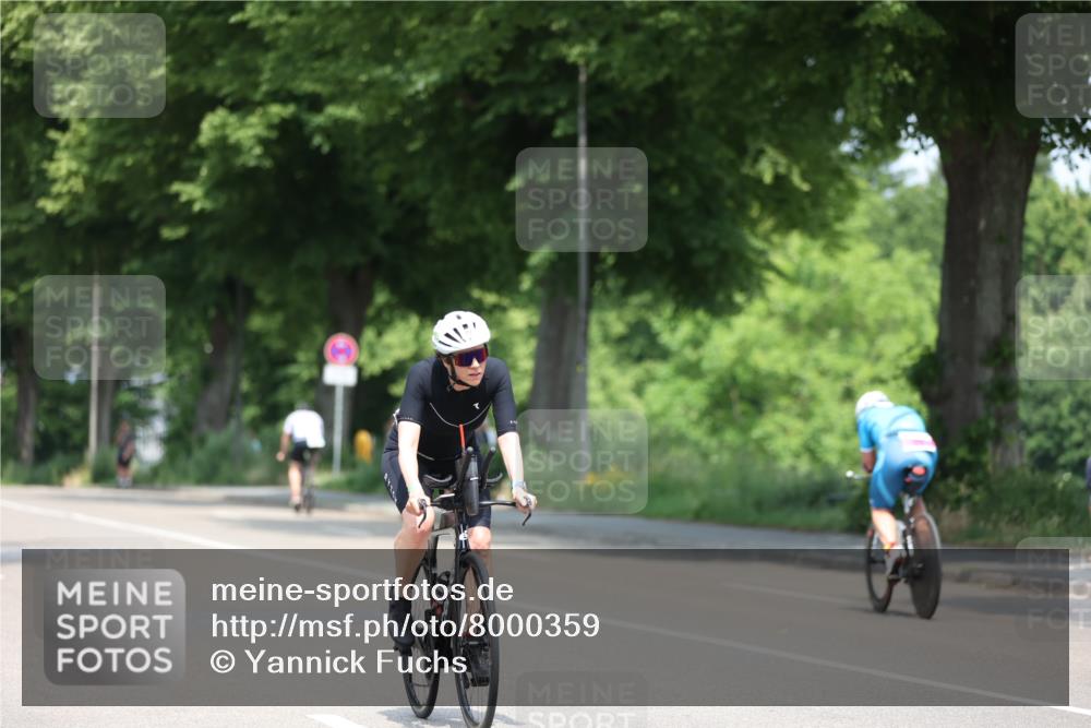 15.06.2025 - 7 Türme Triathlon Yannick Fuchs http://msf.ph/oto/8000359 15.06.2025 12:25:00 Radfahren 327, 372 meine-sportfotos.de