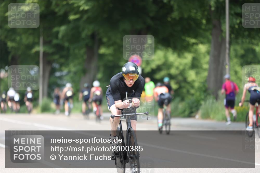 15.06.2025 - 7 Türme Triathlon Yannick Fuchs http://msf.ph/oto/8000385 15.06.2025 13:14:40 Radfahren 199, 209, 212, 514, 933, 1076, 1174 meine-sportfotos.de