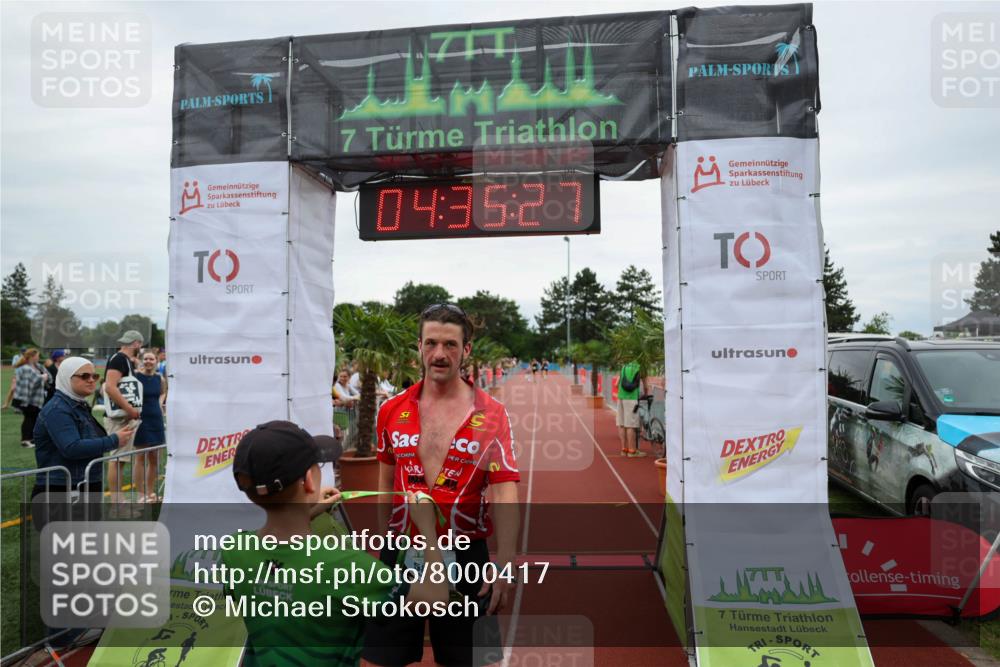 15.06.2025 - 7 Türme Triathlon Michael Strokosch http://msf.ph/oto/8000417 15.06.2025 14:35:27 Ziel 582 meine-sportfotos.de