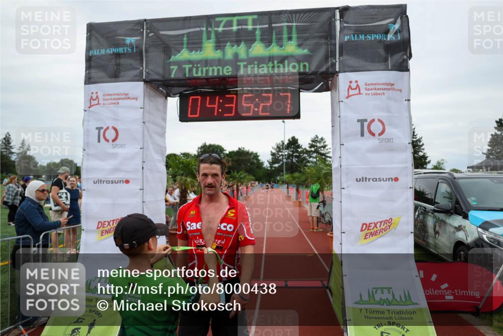 15.06.2025 - 7 Türme Triathlon Michael Strokosch http://msf.ph/oto/8000438 15.06.2025 14:35:27 Ziel 582 meine-sportfotos.de